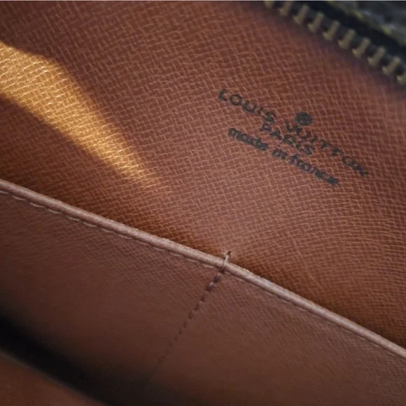 Vintage boho Louis Vuitton bag - Picture 2 of 4